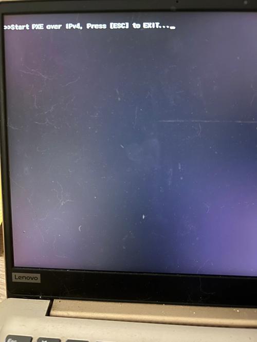 台式电脑黑屏